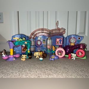 Hasbro Littlest Pet Shop Little Loving Playhouse